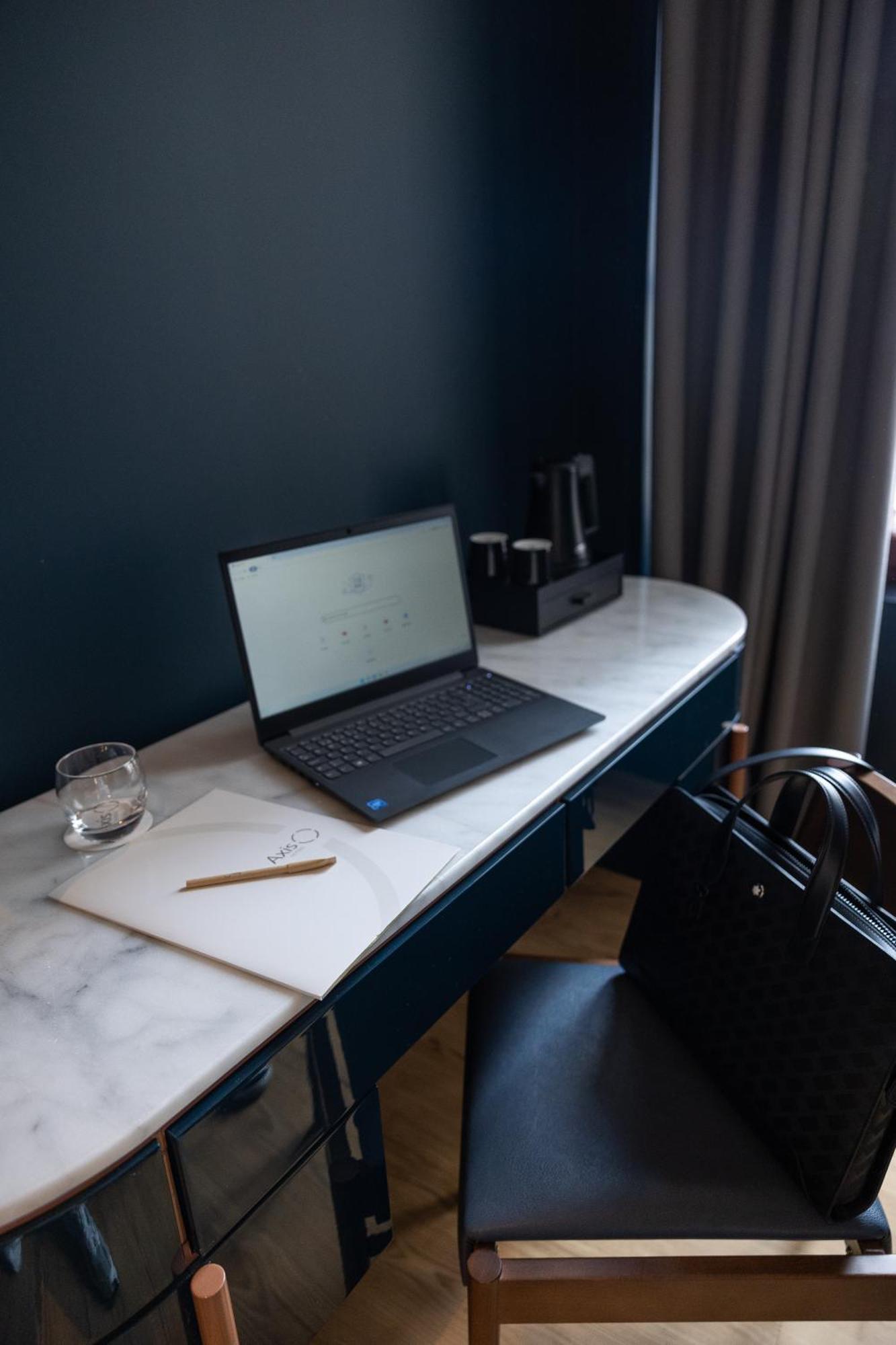 Axis Porto Club Aliados Hotel ภายนอก รูปภาพ