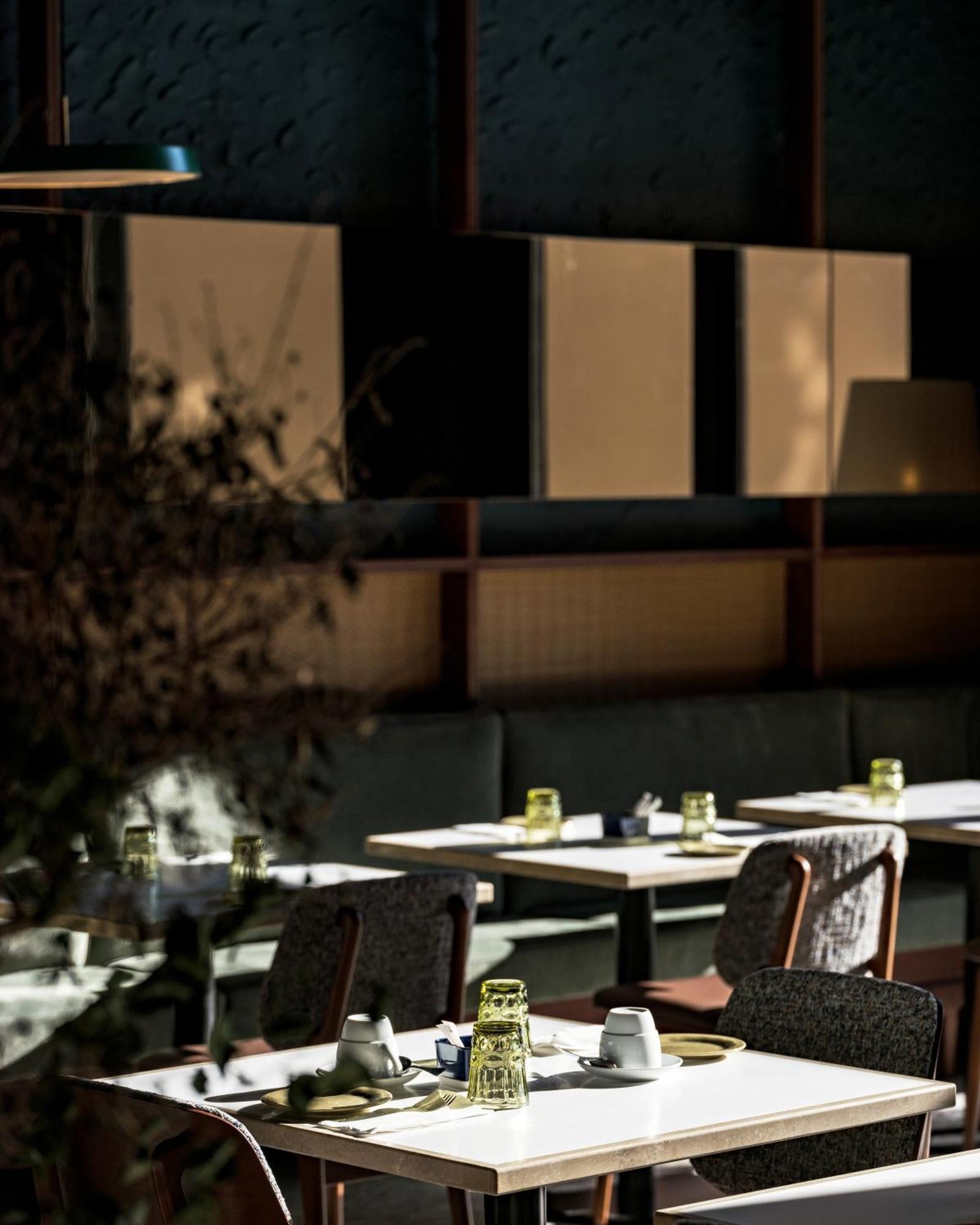 Axis Porto Club Aliados Hotel ภายนอก รูปภาพ